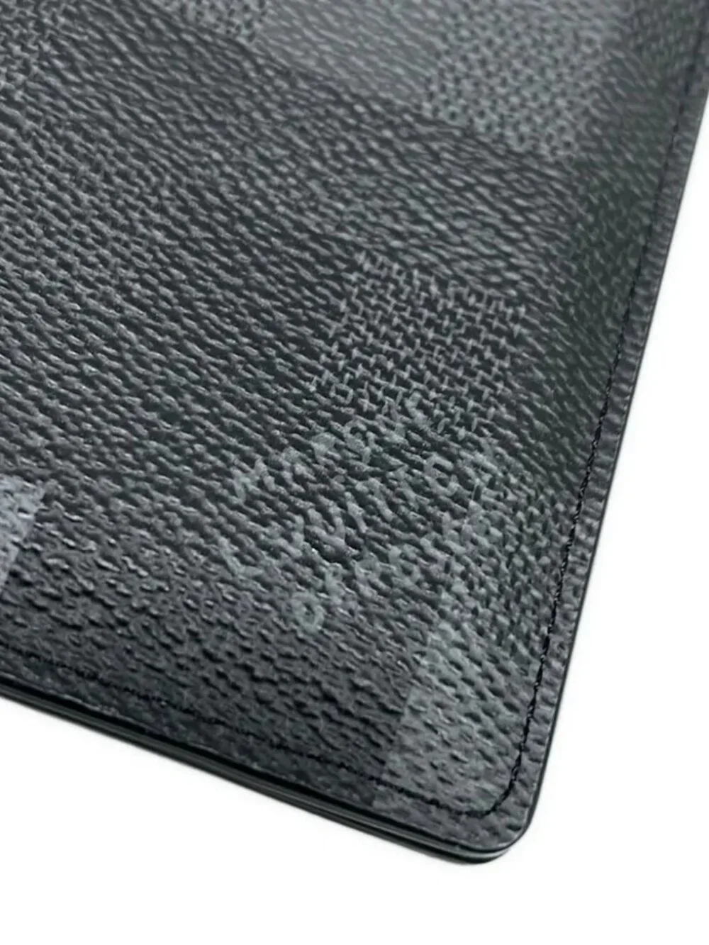 LOUIS VUITTON Organizer de Poshe Black Damoflage RFID : confirmed